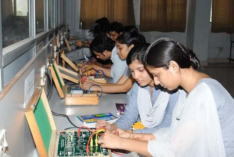 Babu Banarasi Das Institute of Technology & Management Lucknow Campus photo 4